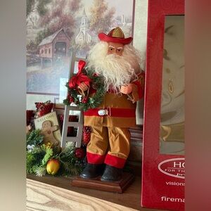 2003 Fireman Santa – Red and Brown Holiday Limited Edition  Figurine New